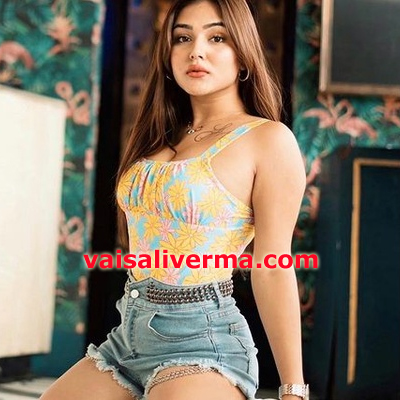 call girls in Vile Parle